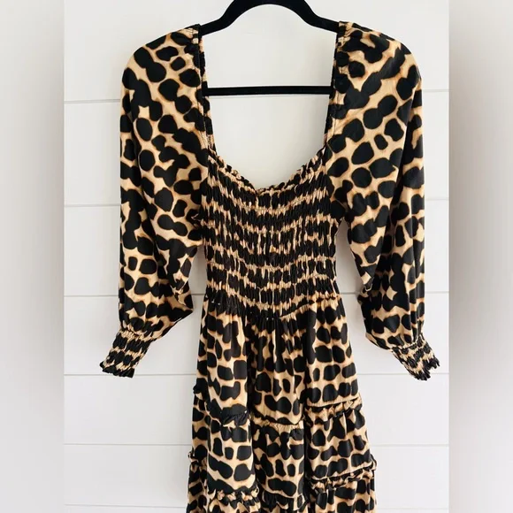 BEACHGOLD Dress, Size Medium - Picture 3 of 10